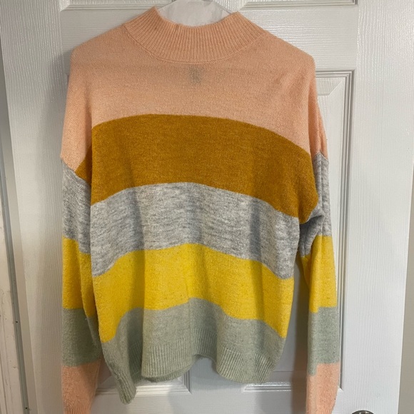 Striped light sweater - Picture 1 of 2